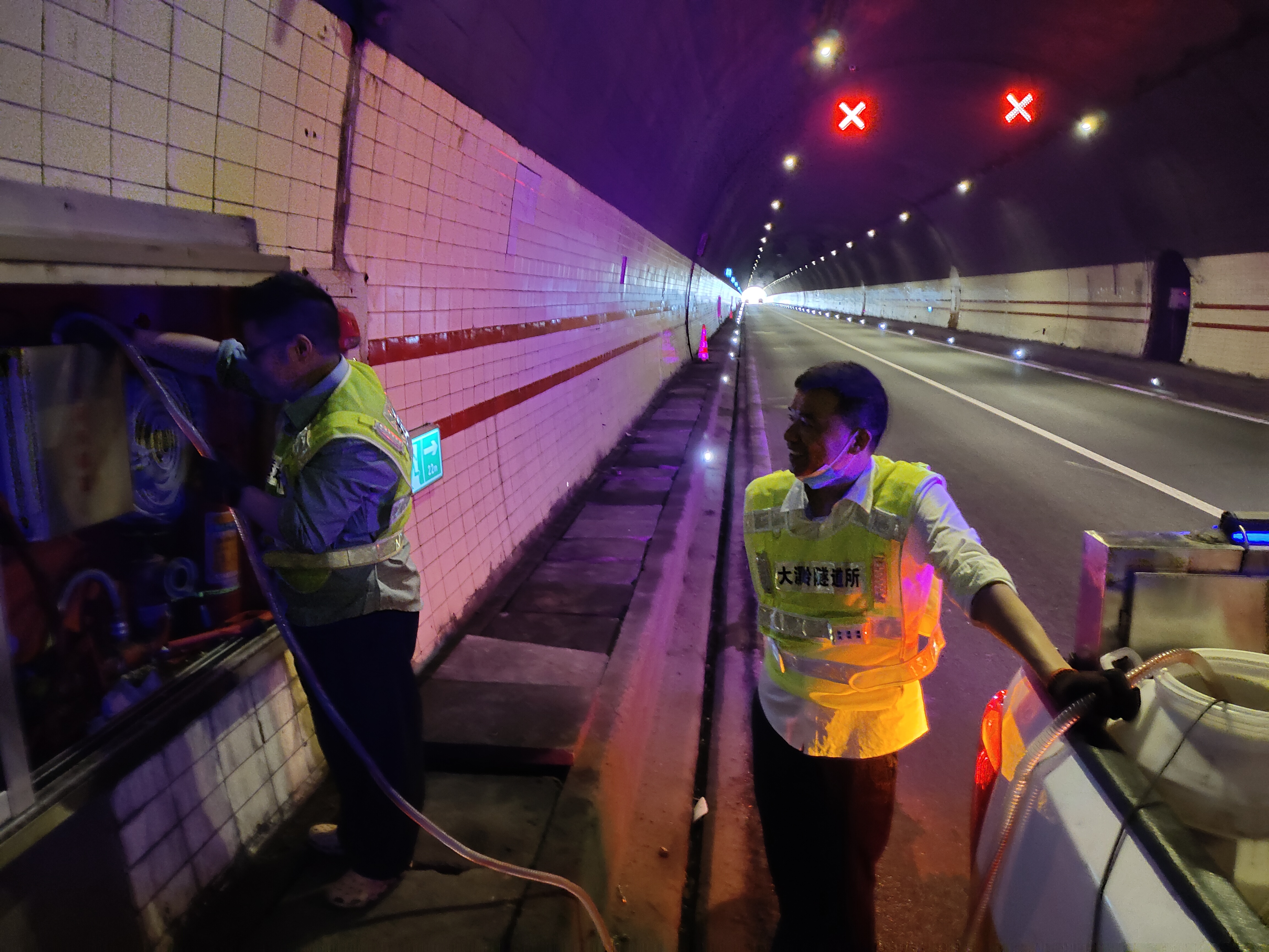 2023.05.24 灌消防泡沫液 王文輝攝.jpg